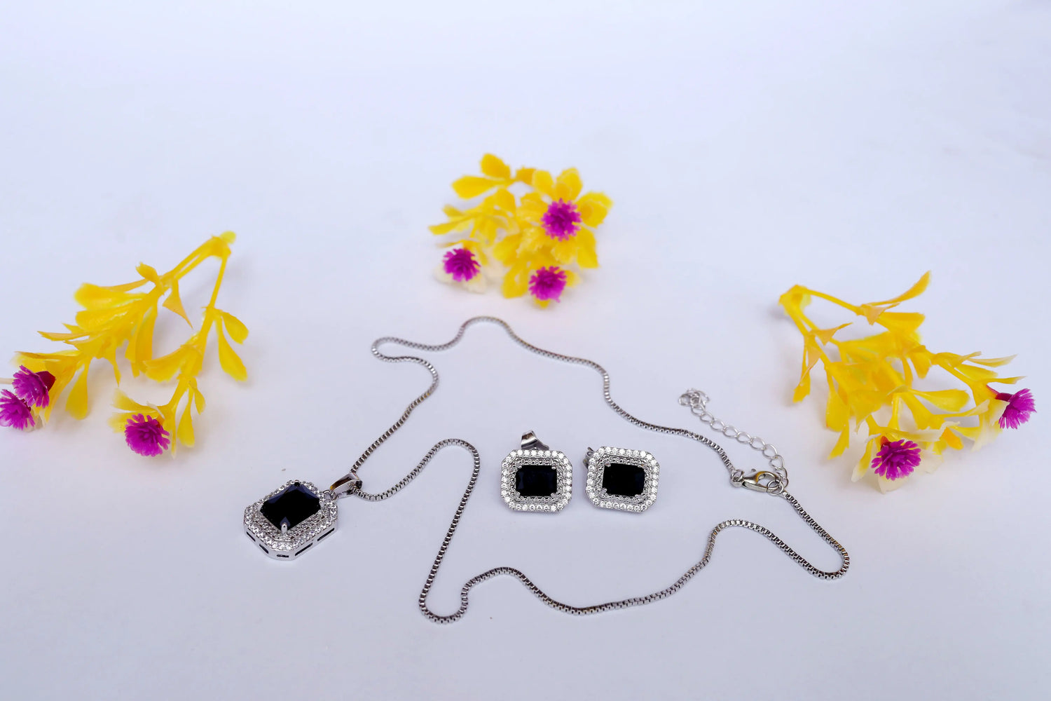 Fine Jewelry Pendant Sets