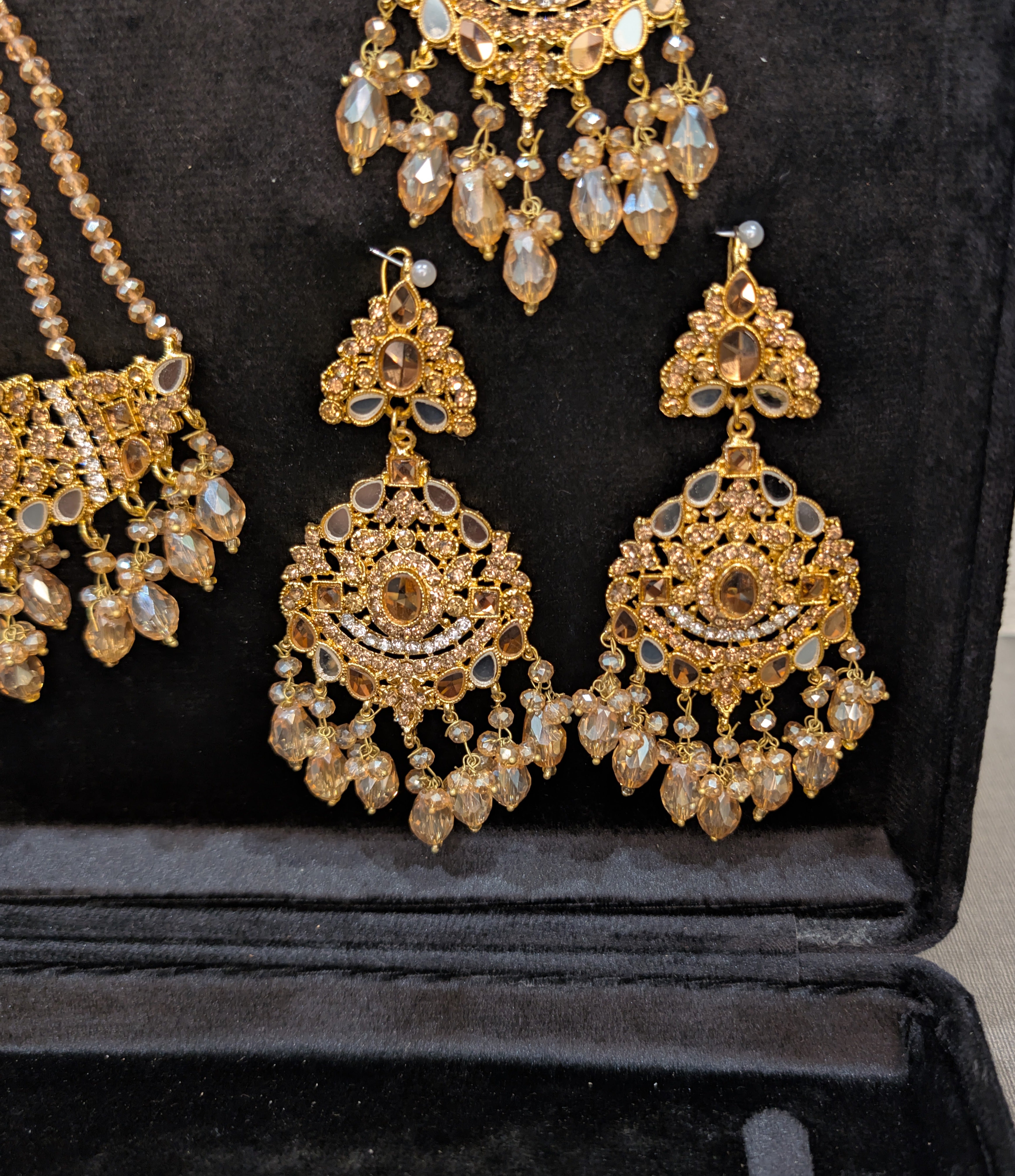 Kundan Style Gold & Champagne Crystal Choker Set with Earrings and Passa/Jhoomar