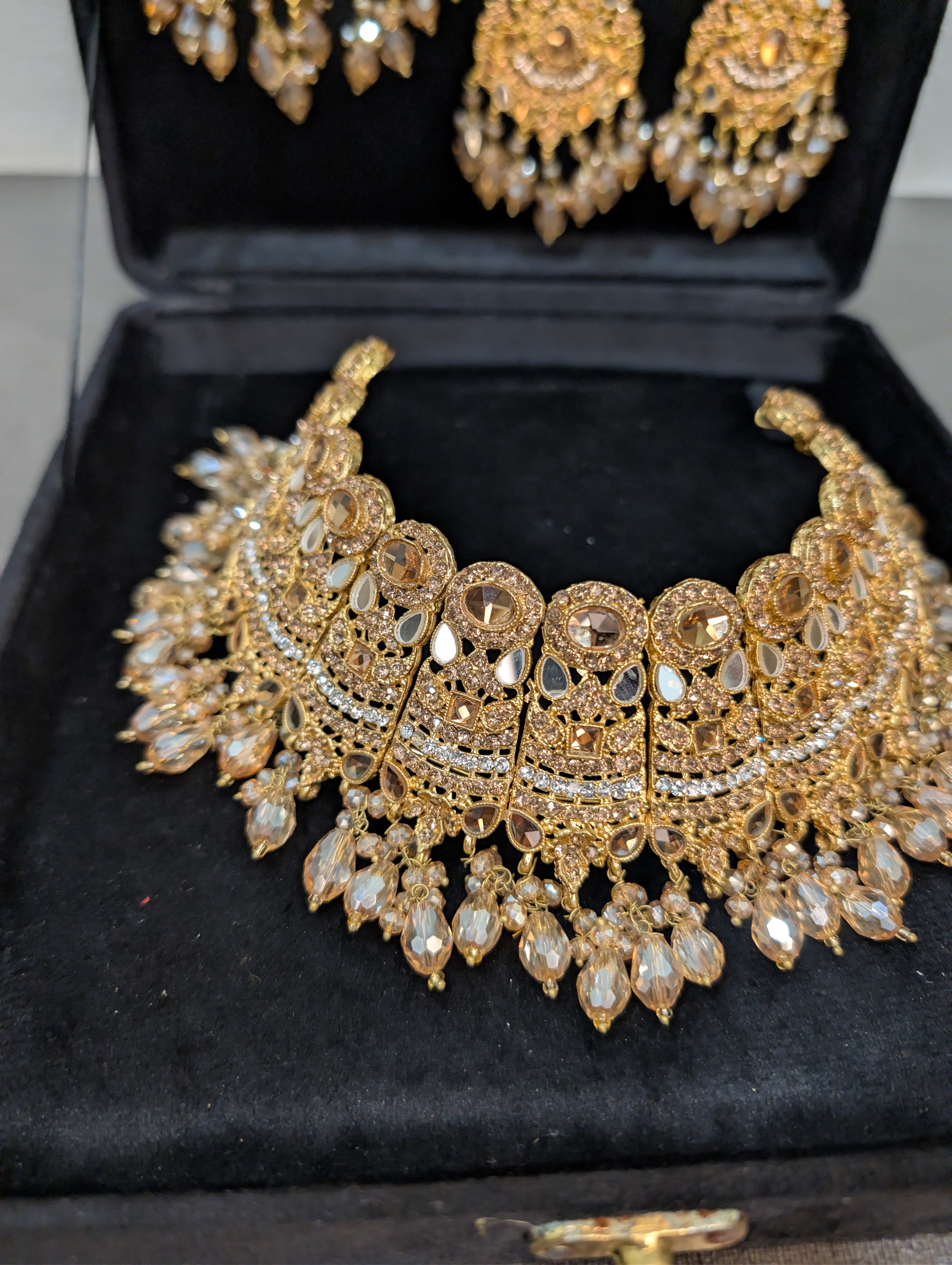 Kundan Style Gold & Champagne Crystal Choker Set with Earrings and Passa/Jhoomar